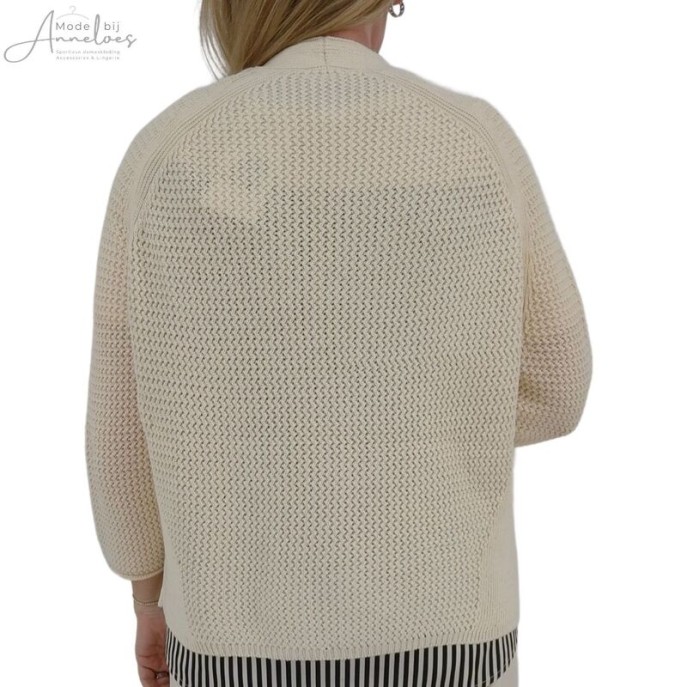 Z Barbara Lebek los vallend vest roomkleur